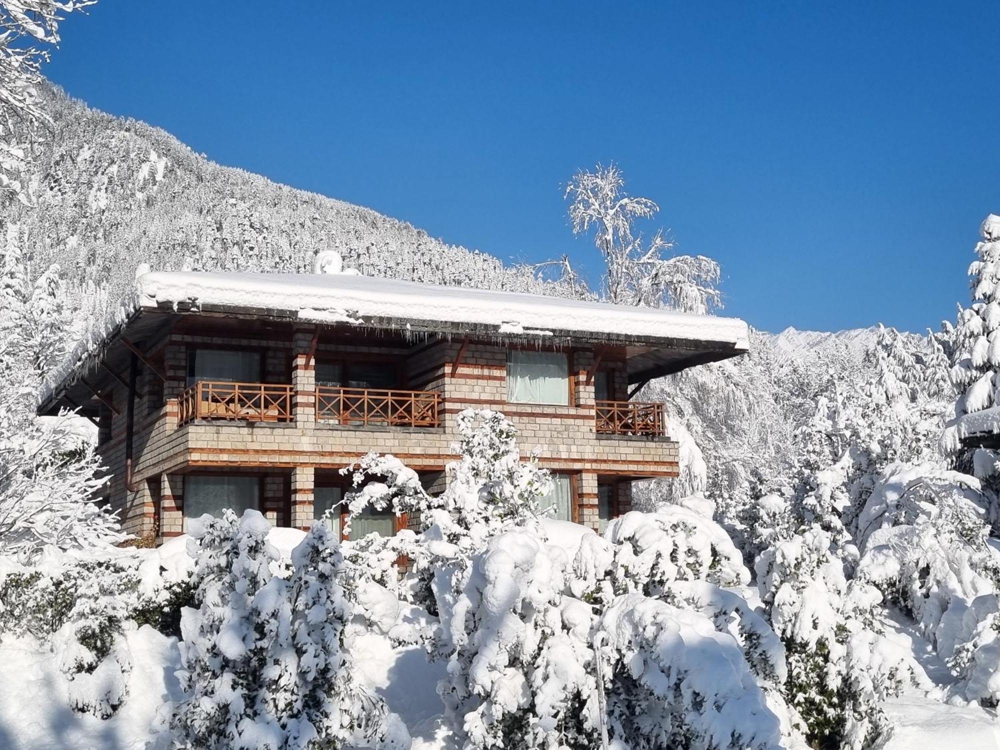 Banon Resorts Manāli Exterior foto