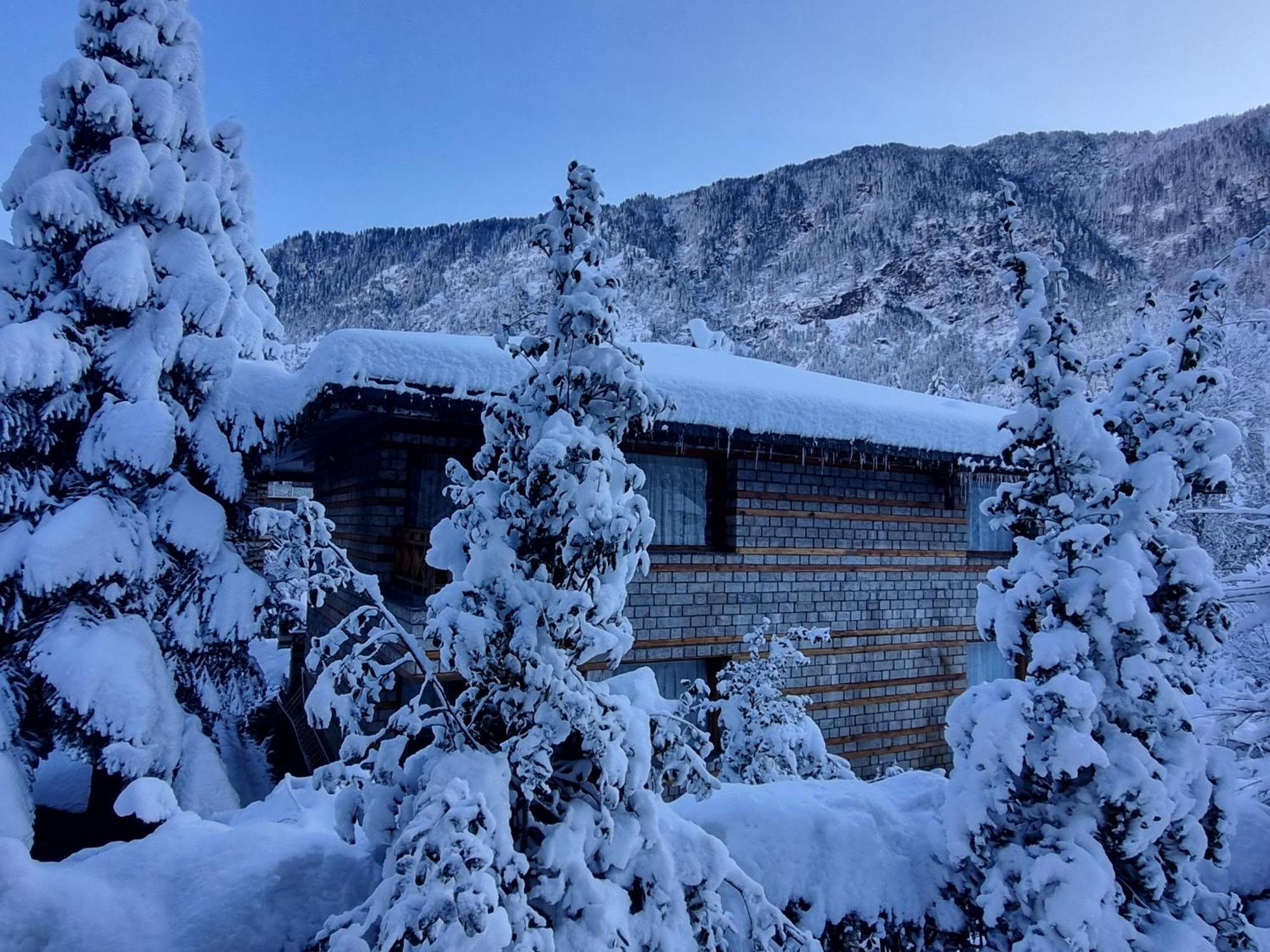 Banon Resorts Manāli Exterior foto